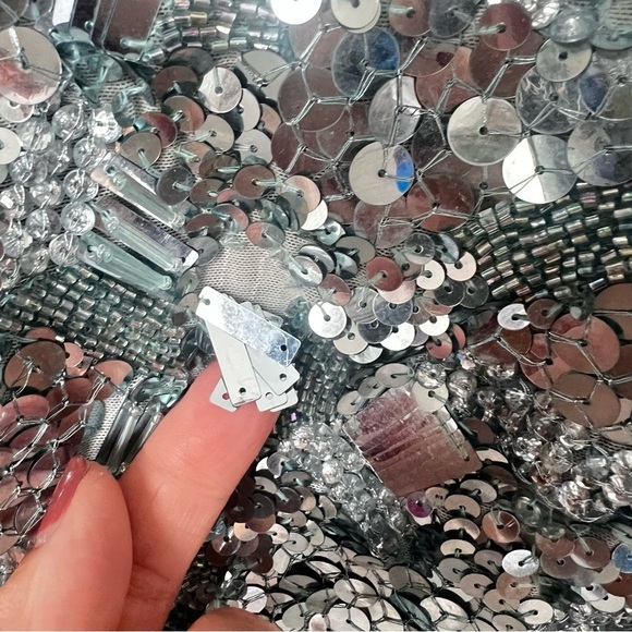 Alice and Olivia Addie Sequin-Embellished Bodycon Mini Dress Size 4 Homecoming◼️ - Picture 6 of 14